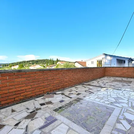 Luxury With A Parking Space Barotul, - 21651